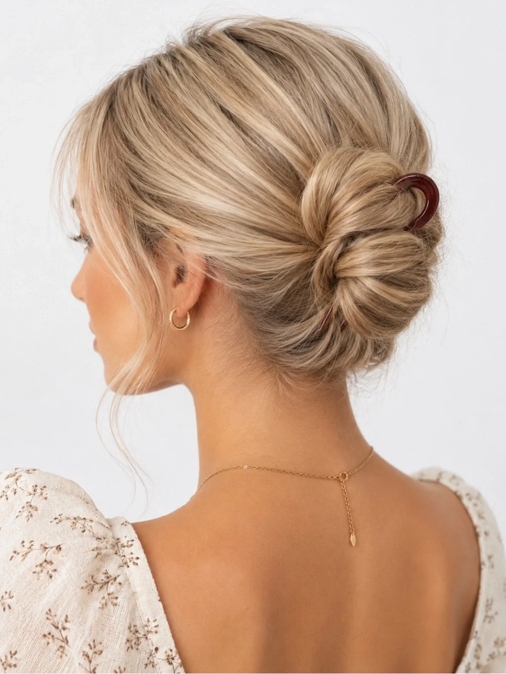 French Sleek Burgundy U Shaped Hair Pin With Wave design- women’s accessories